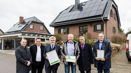 Verleihung Grüne Hausnummer PLUS in Muldestausee